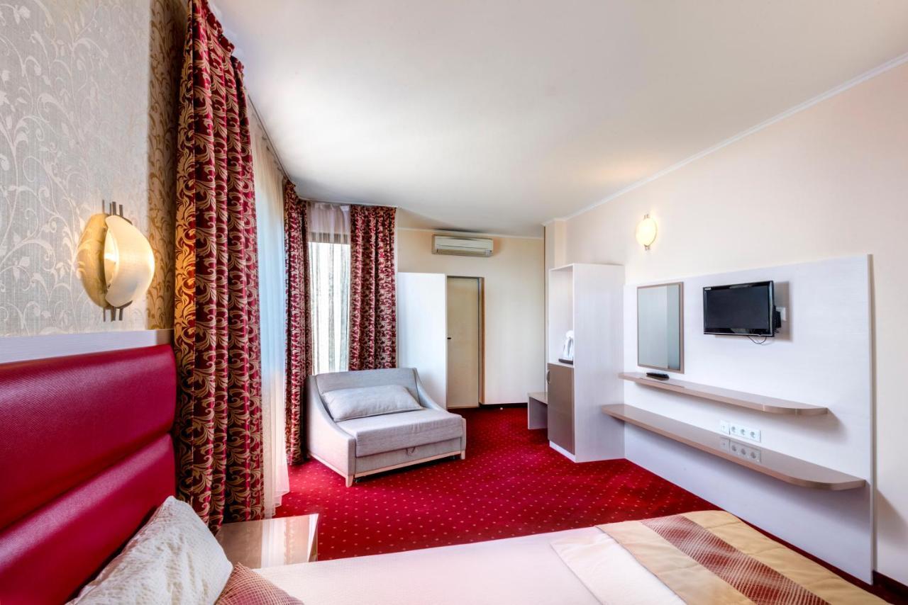 Hotel Capri Несебир Екстер'єр фото